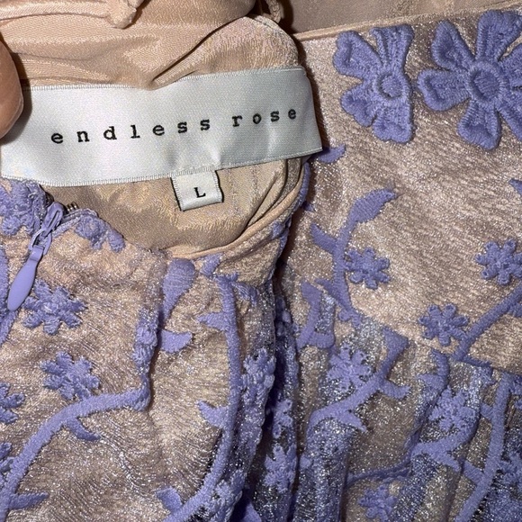 New ✨Endless Rose  CROCHET LAYERED MIDI DRESS - Picture 4 of 6